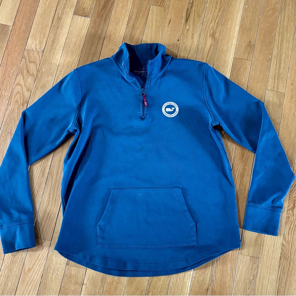 Vineyard Vines Navy quarter zip Pullover‎ size small